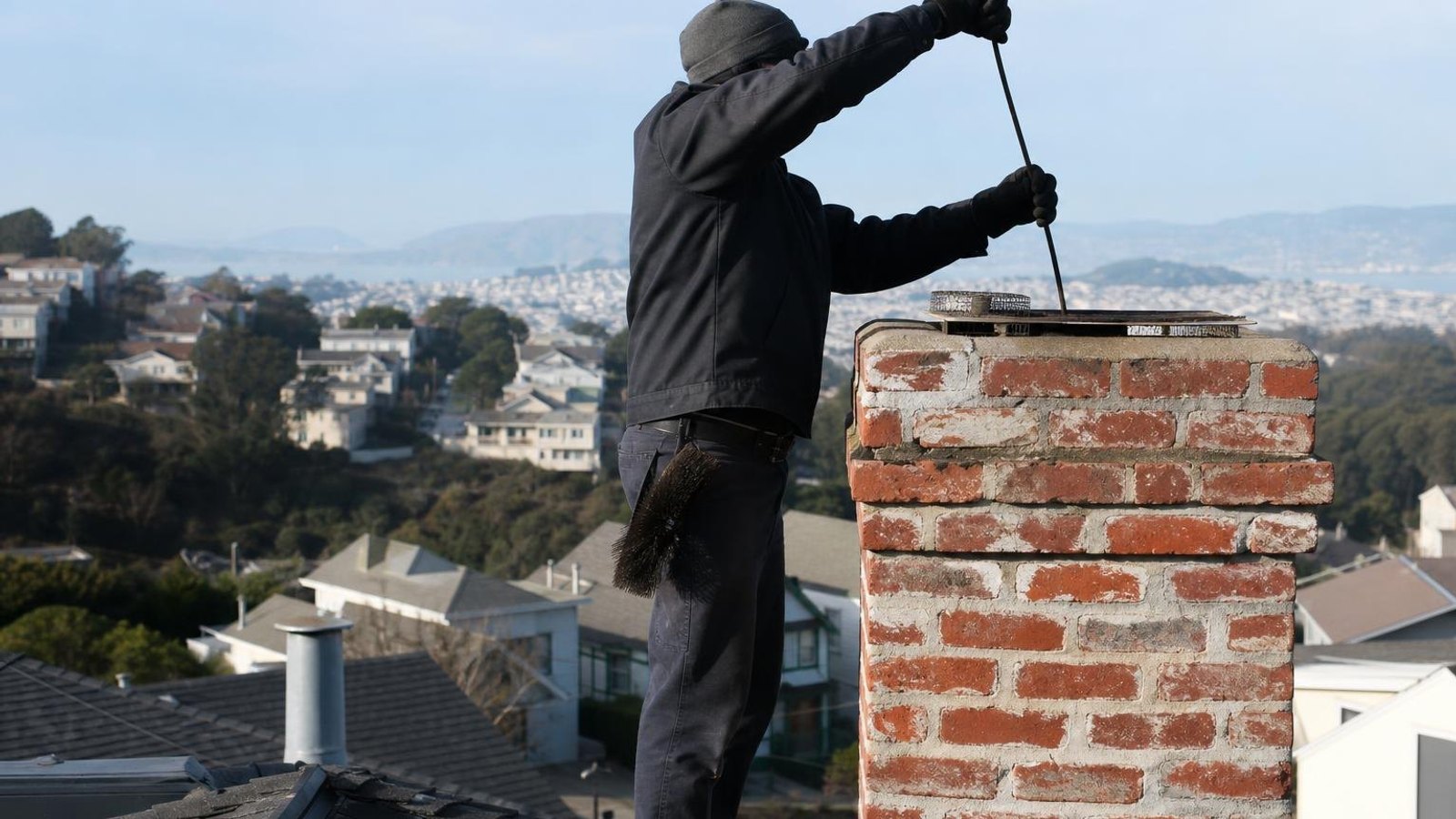 Local chimney sweep & inspection for Daly City homes